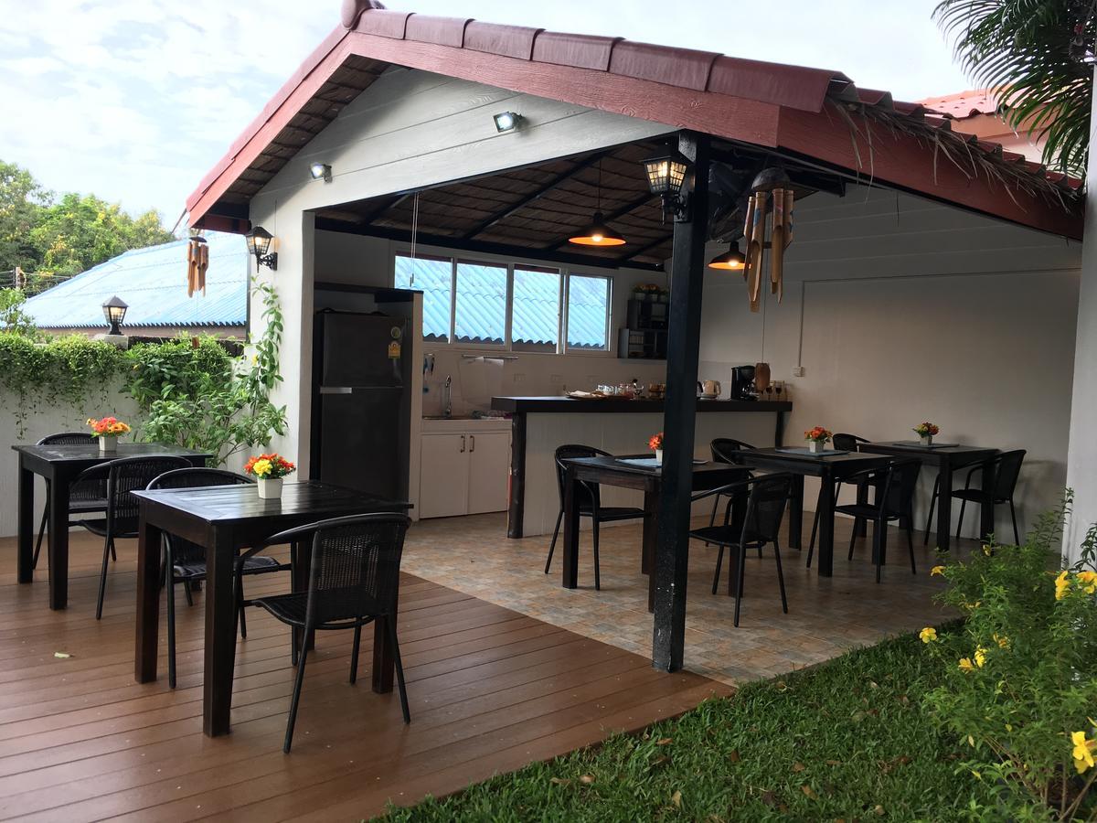Vivi Bungalows Resort Nai Harn Kültér fotó
