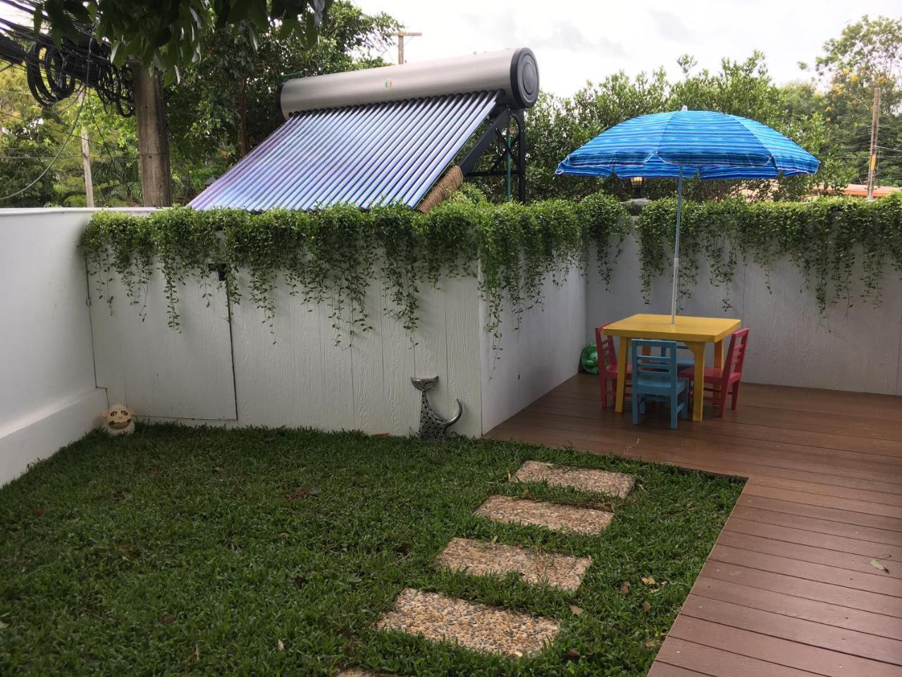 Vivi Bungalows Resort Nai Harn Kültér fotó