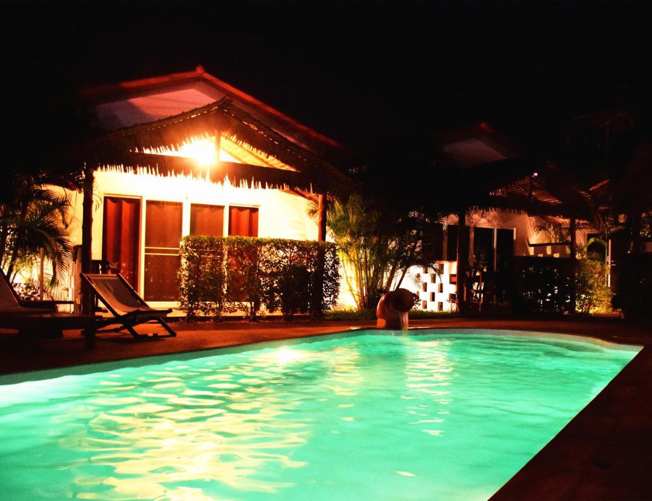 Vivi Bungalows Resort Nai Harn Kültér fotó